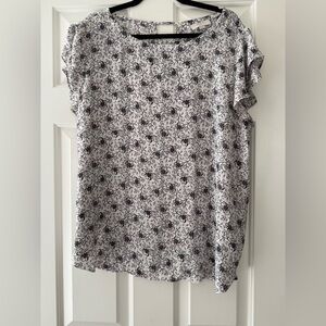 Loft Floral Black and White Women's Top